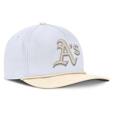 Men's Nike White/Cream Athletics Pro Performance Snapback Hat