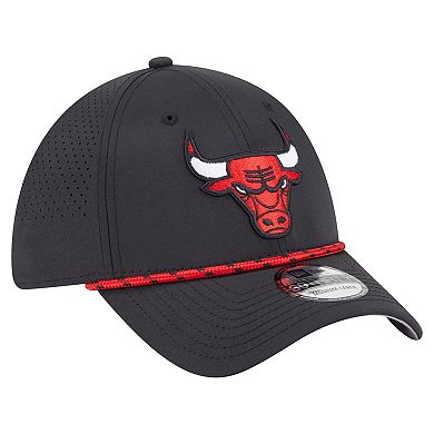 Men's New Era Black Chicago Bulls Featherweight Poly Rope Flex 39Thirty Hat