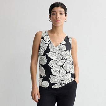 Petite Nine West V-Neck Tank Top