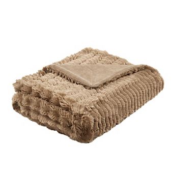 Home Soft Things Wavy Pattern Faux Fur Throw Blanket