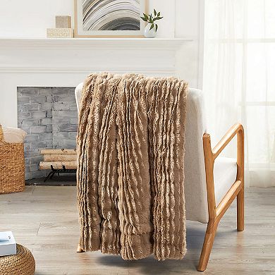 Home Soft Things Wavy Pattern Faux Fur Throw Blanket