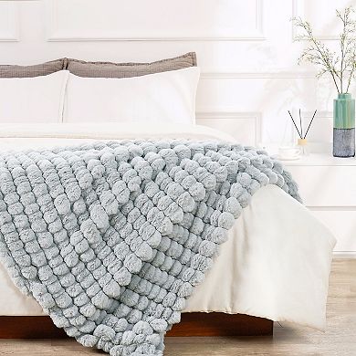 Home Soft Things Spandex Striped Heavy Faux Fur Throw Blanket
