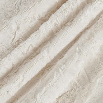 Home Soft Things Brushed Faux Fur Throw Blanket