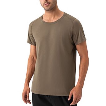 Men's Short Sleeve Performance T-Shirt with Breathable Mesh Fabric and Relaxed Athletic Fit