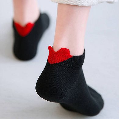 Women's Ankle Socks with Ribbed Heart-Shaped Heel Detail Soft Stretch Knit Comfort 3-Pack