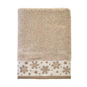 SKL Home Heather Snowflake Jacquard Bath Towel