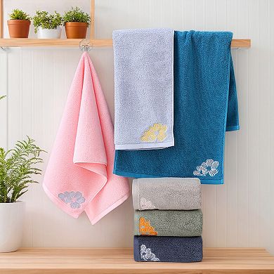 Hand Towels Set of 2 Embroidered Floral Pattern Decorative Towel Cotton Absorbent Hand Towel 14"x31"