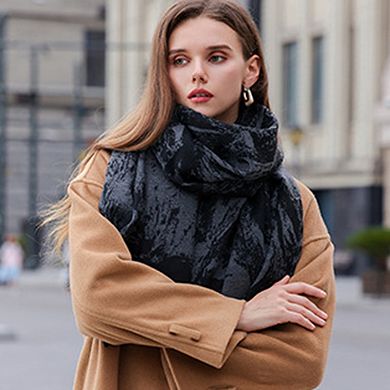 Women's Abstract Print Woven Scarf with Lightweight Fabric Modern Pattern and Frayed Edge Detailing