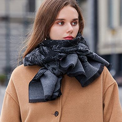 Women's Abstract Print Woven Scarf with Lightweight Fabric Modern Pattern and Frayed Edge Detailing