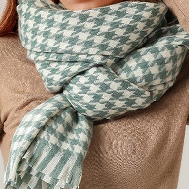 Women's Houndstooth Woven Scarf with Soft Cozy Fabric Classic Black and White Check and Fringe Trim