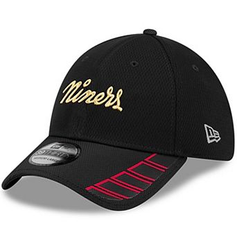 Men's New Era Black San Francisco 49ers 2025 Rivalries Collection Fan Pack 39THIRTY Flex Hat