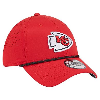 Men's New Era Red Kansas City Chiefs Perforated 39THIRTY Flex Hat