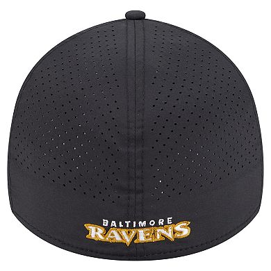 Men's New Era Black Baltimore Ravens Perforated 39THIRTY Flex Hat