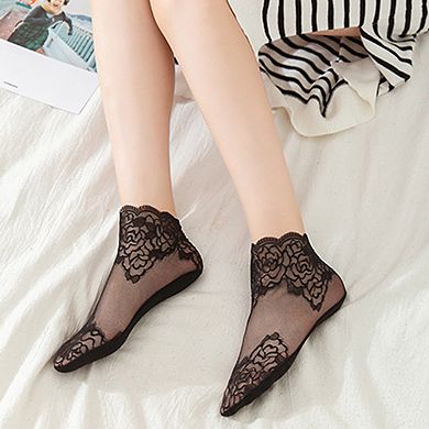 Women's 6 Pairs Floral Lace No Show Socks Lightweight Low Cut Sheer Liner for Flats