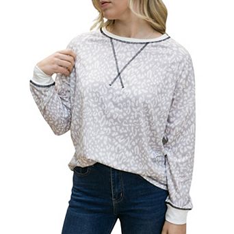 Women's Leopard Print Long Sleeve Pullover Top with Ribbed Cuffs and Crew Neckline
