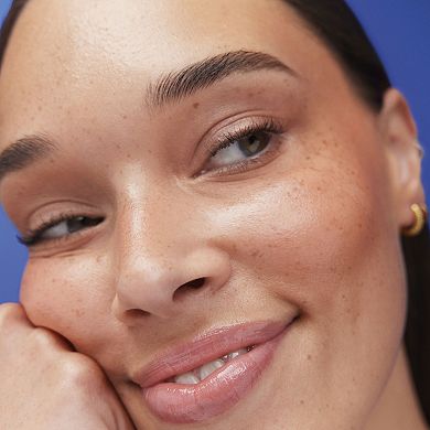 Mini Glow 12HR Wear Transferproof Makeup Setting Spray with Vitamin C