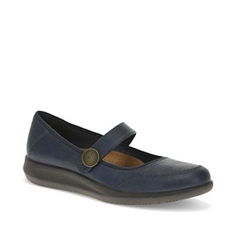 Baretraps Joesie Women's Mary Jane Flats