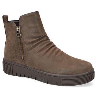 Easy Street Estella Women's Slip Resistant Ankle Boots