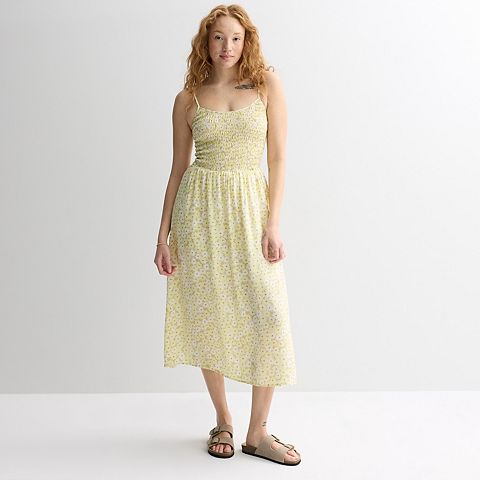 Женские платья SO Juniors' SO® Smocked Midi Dress
