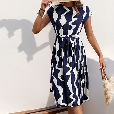 Women's Short Sleeved Round Neck Midi Dress Tie Waist Pleated Geometric Patterns