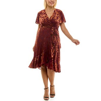 Plus Size Maison Tara Burnout Velvet Caplet Dress