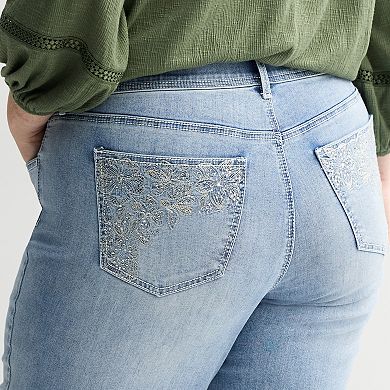 Plus Size Apt. 9® Mid Rise Light Wash Denim Capri Pants