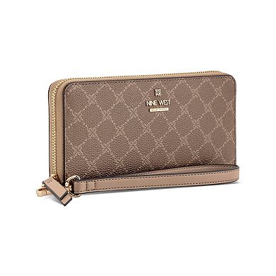 Nine West Luela Zip Around Wristlet Wallet