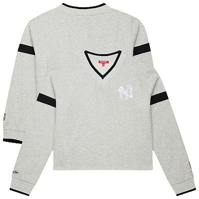Women's Mitchell & Ness Heather Gray New York Yankees Cooperstown Collection V-Neck Cropped Toggle Sweatshirt