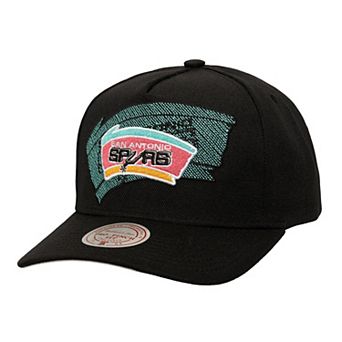 Men's Mitchell & Ness Black San Antonio Spurs Tilted Pro Pinch Adjustable Hat