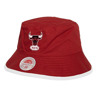 Men's Mitchell & Ness Black/Red Chicago Bulls Flip It Reversible Bucket Hat