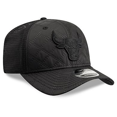 Men's New Era Black Chicago Bulls Quilted 9SEVENTY Trucker Adjustable Hat