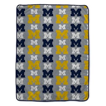 Pegasus Michigan Wolverines 66" x 95" Oversized Logo Roll Ultra Cozy Blanket