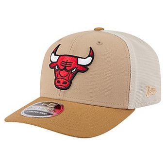 Men's New Era Tan/Light Brown Chicago Bulls Two-Tone 9SEVENTY Adjustable Trucker Hat