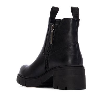 Refresh Women's Block Heel Chelsea Booties 172905