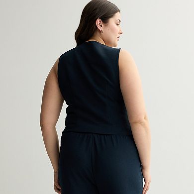 Juniors' Plus Size SO® Core V-Neck Vest