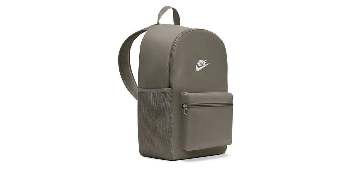 nike backpacks green and grey Heritage Backpack (25L) and the clean Light Army and White colorway works with just about any style Nike SB RPM Mica Green