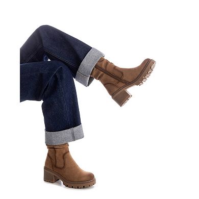 Refresh Women's Suede Booties 173021