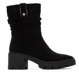 Refresh Women's Suede Booties 173021