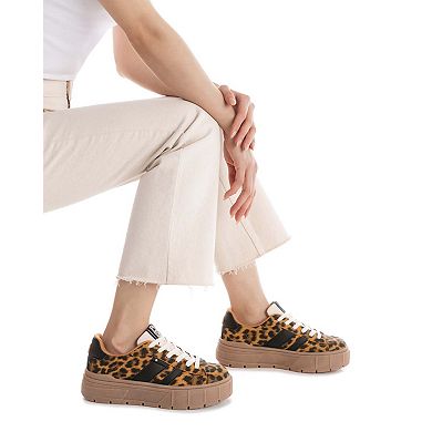 Refresh Women's Lace-Up Casual Sneakers 173107