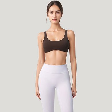 Women's Scoop Neck Sports Bra with Wide Straps and Seamless Design