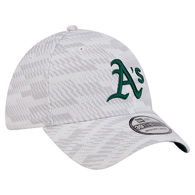 Men's New Era White Athletics Graded 39THIRTY Flex Hat