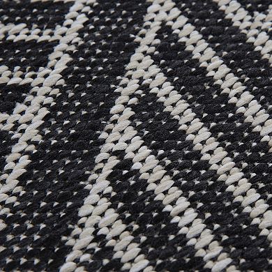 Sonoma Goods For Life Black Diamond Indoor / Outdoor Area Rug