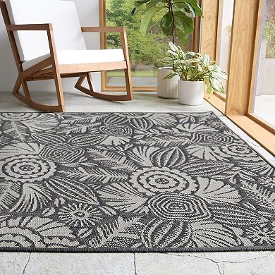 Sonoma Goods For Life® Floral Burst Indoor / Outdoor Area Rug