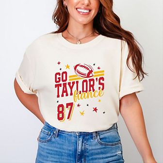 Go Taylor's Fiancé Red - Womens Garment Dyed Tee