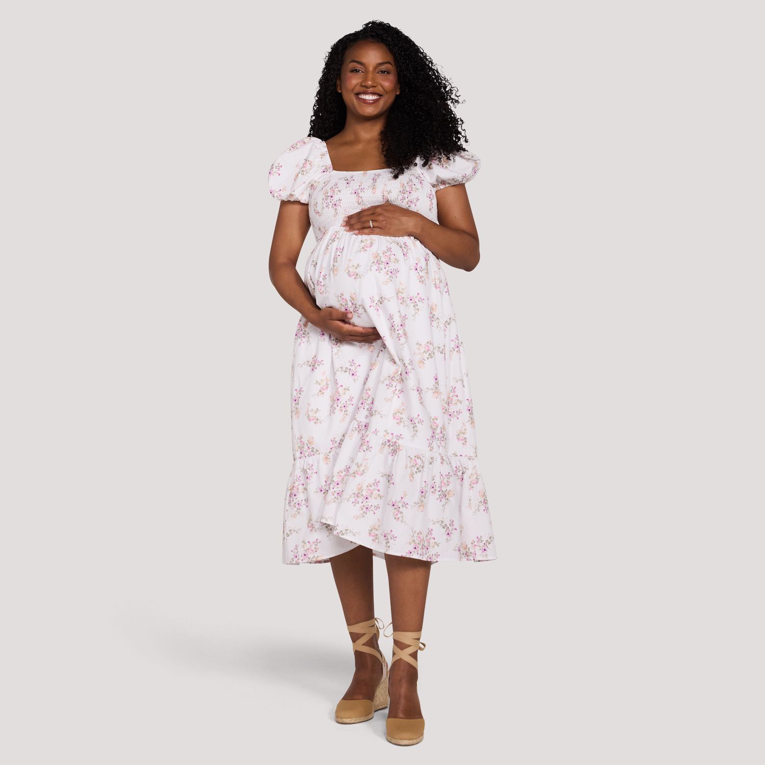 Женские платья Maternity Motherhood ® Smocked Bodice Midi Dress with Puff Sleeves
