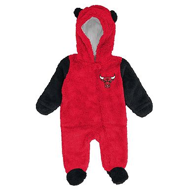 Infant & Newborn Outerstuff Red Chicago Bulls Stay Napping Fleece Bunting Full-Zip Hoodie Sleeper