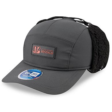 Men's New Era Charcoal Cincinnati Bengals 2025 Sideline Cold Weather Runner Dog Ear Adjustable Hat