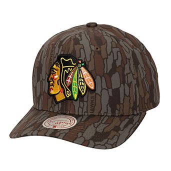 Men's Mitchell & Ness Camo Chicago Blackhawks Hidden Camo Pro Crown Adjustable Hat
