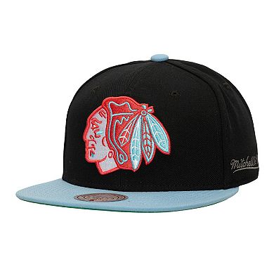 Men's Mitchell & Ness Black Chicago Blackhawks Core Team Special Snapback Hat
