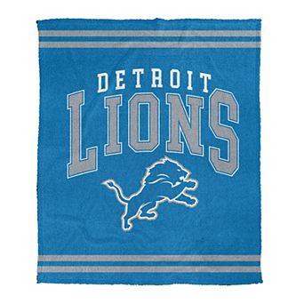 Pegasus Detroit Lions 60" x 70" Cozy Plush Knit Blanket